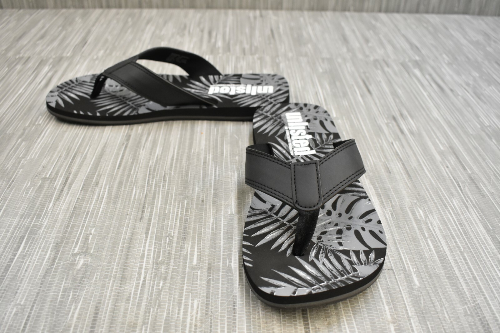 unlisted sandals kenneth cole