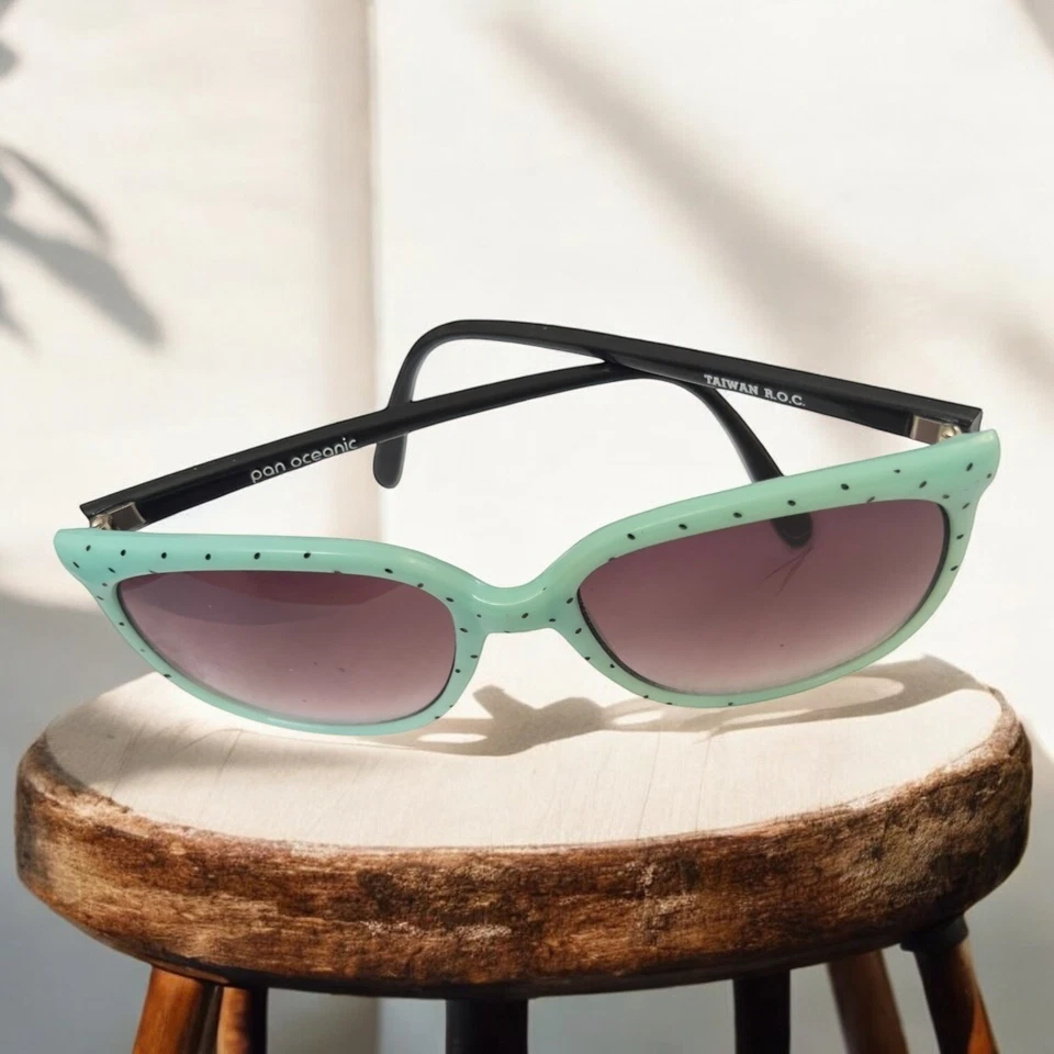 VTG PAN OCEANIC NYC SUNGLASSES Light Bluish Green Black Specs Medium Preowned - Image 3 of 4
