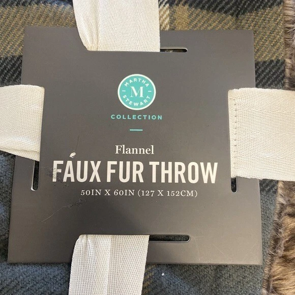 Colección Martha Stewart Franela a Cuadros Reverso a Tiro de Piel Sintética, Gris Foto 3 de 4