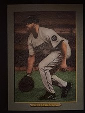 2006 Topps Turkey Red #474 Lyle Overbay Toronto Blue Jays NM+