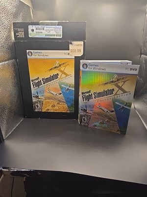 Microsoft Flight Simulator X: Deluxe Edition (PC, 2006) 2 Discs + code