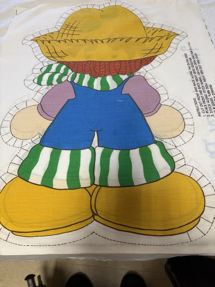 Antigo painel de tecido de travesseiro de morango da década de 1980 corte e costura torta de morango 20” - Imagem 2 de 3