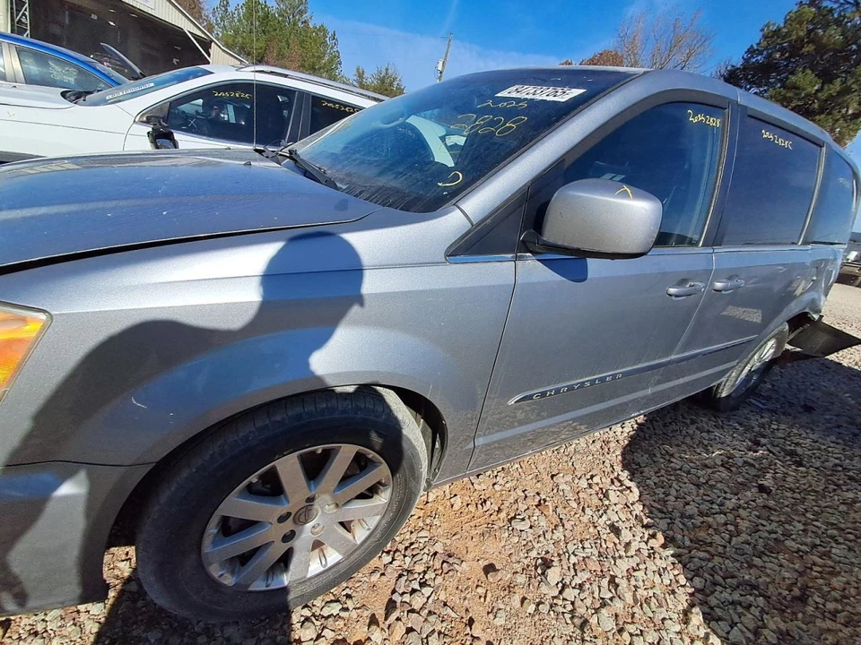 (LOCAL PICKUP ONLY) Fuel Tank Fits 08-20 CARAVAN 2651259 Foto 4 de 4