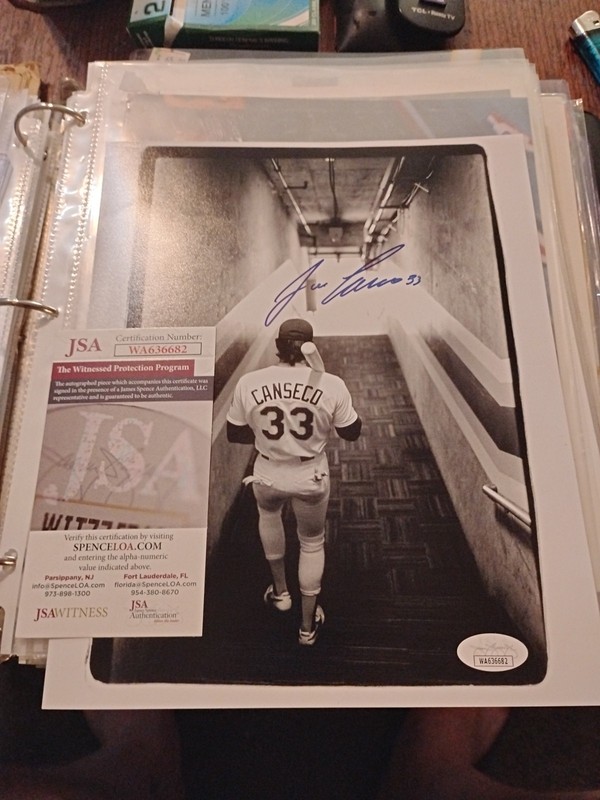 Jose Canseco Signed Auto Autographed 8x10 Photo 40/40 Athletics JSA COA YANKEES