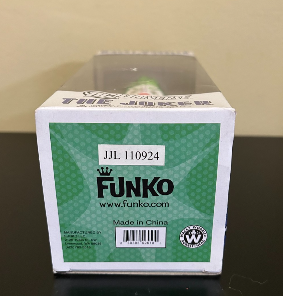 Wacky Wobbler JOKER Bobblehead DC Universe FUNKO NIB 830395025100