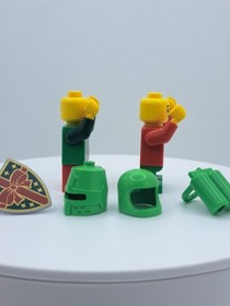 Lego Christmas Elf Lot of 2- Space Elf & Knight Elf (HOL383 & HOL387) from 41843