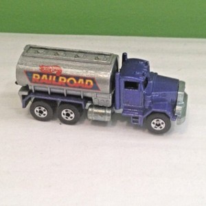 hot wheels peterbilt 1979