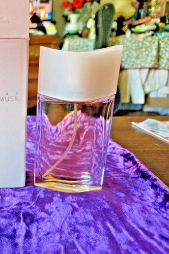 Avon Original Peony Soft Musk Perfume Cologne Spray 1.7 fl. oz. / 50 ml 2002 - Picture 2 of 2