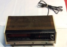 VINTAGE ZENITH CLOCK RADIO MODEL   H461W  -  ...