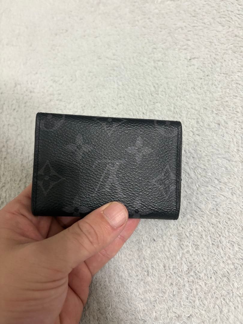 LOUIS VUITTON   Monogram Eclipse Discovery Compac… - image 4