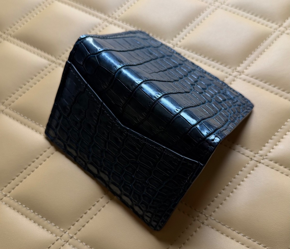 Louis Vuitton Exotic Nile Crocodile Pocket Organizer Mens Wallet