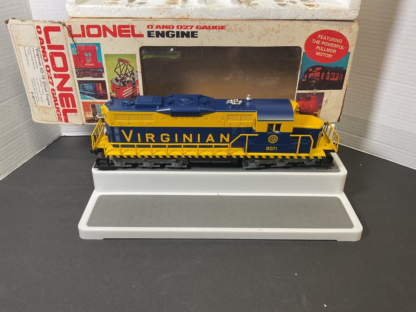 Click here to see eBay Auction