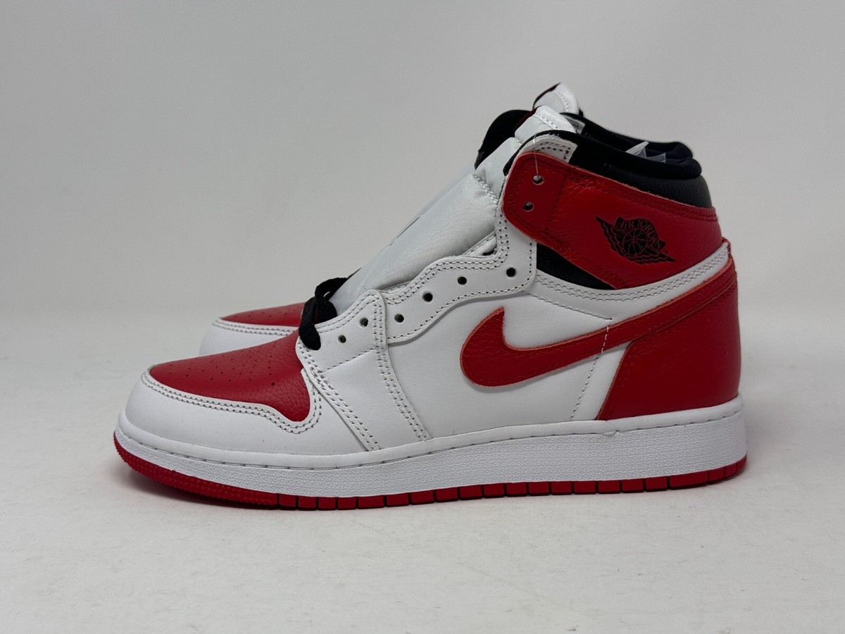Jordan 1 Retro High OG “Heritage” Size: 8.5W/7Y White Red