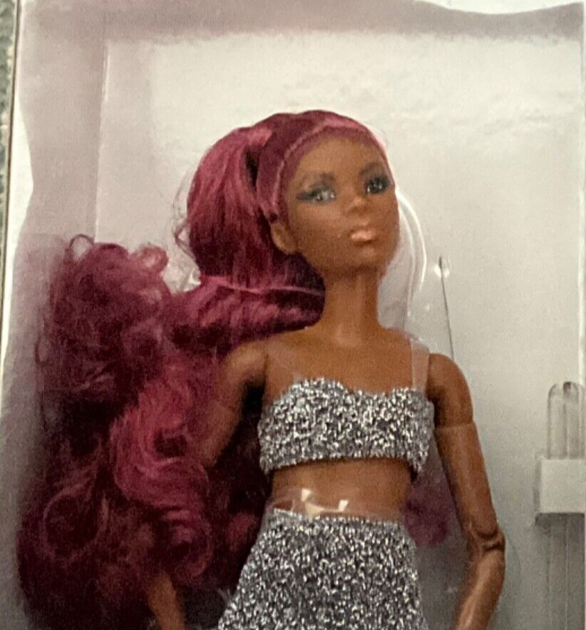 Barbie Looks Signature Boneca Calça Rosa