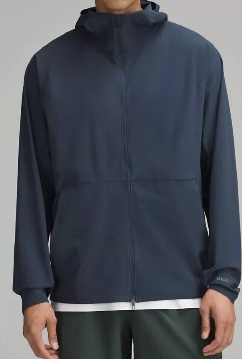 【美品】Lululemon ゴールスマッシャージャケット 青 Lサイズ Lululemon Rain Chaser Jacket - Starch Blue - lulu fanatics