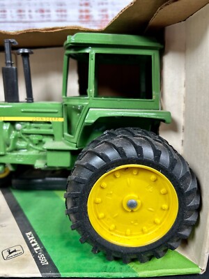 ERTL Toy John Deere Sound-Gard Tractor with Duals #5507 | eBay
