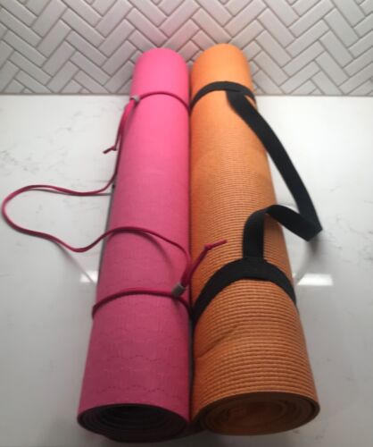 Yoga Mats Lot (2) Nike Just Do It Reversible Pink/Gray 3mm & Orange 6mm & Straps - Afbeelding 1 van 5