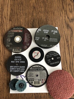 Assortment Of Sanding & Cutting Disks