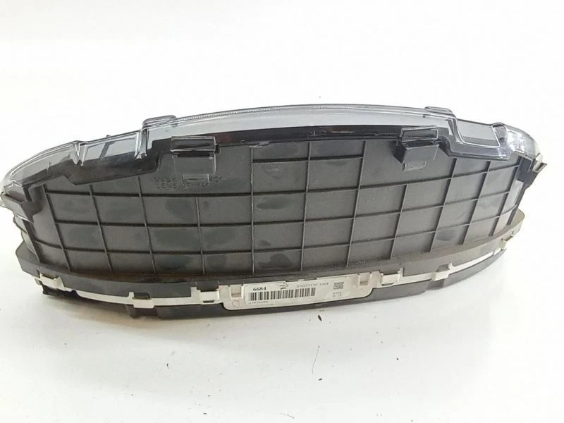 2006 Cadillac STS Speedometer Instrument Gauge Cluster OEM  - Image 4 of 4