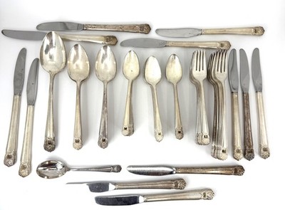 Vintage 1847 Rogers Bros Eternally Yours Silver Plated Flatware 71 Pc Set Lot