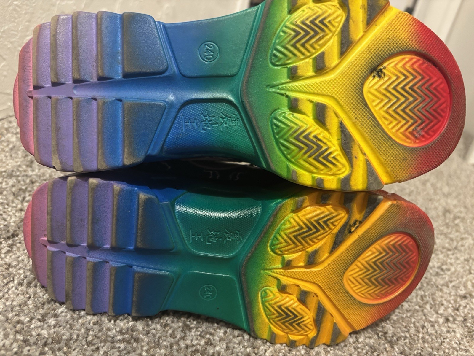 Anthony Wang Multicolor Lightning Pattern Rainbow… - image 4