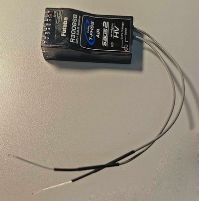 Futaba R3008SB 2.4ghz FHSS Sbus Telemetry Airplane Receiver Futaba R3008SB 2.4ghz FHSS Sbus Telemetry Airplane Receiver