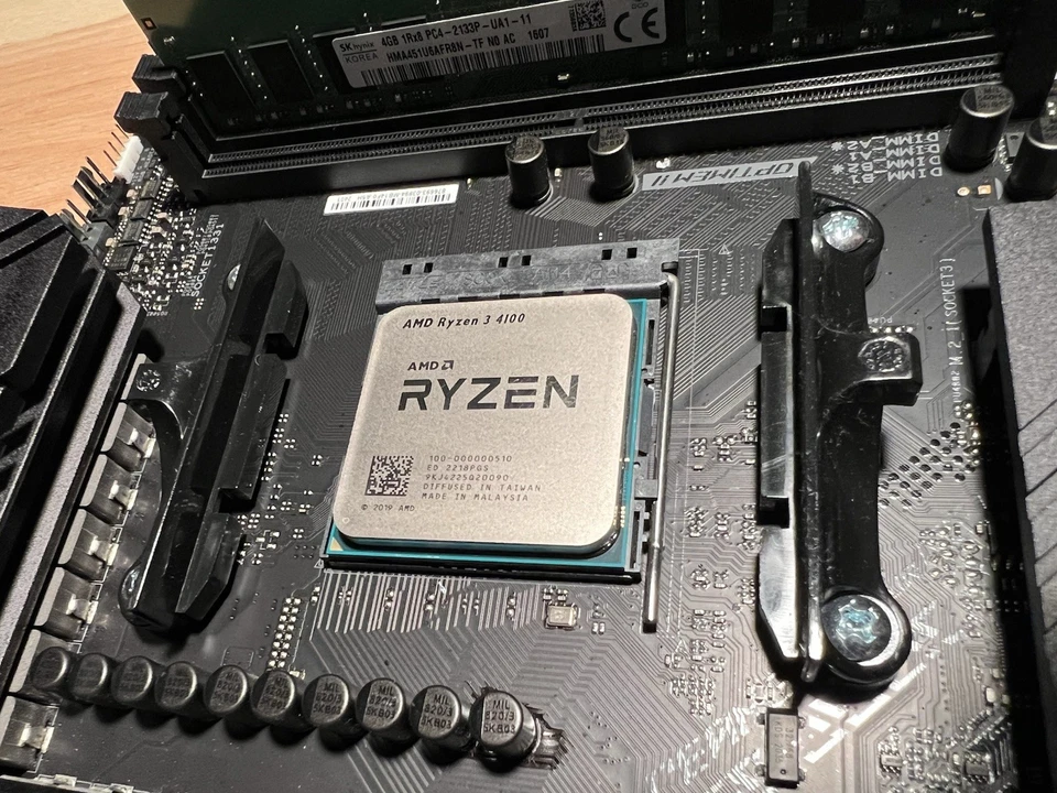 CPU+Motherboard+RAM Combo: ASUS ROG STRIX B550-F GAMING (WI-FI)+Ryzen 3 4100+8GB - Image 4 of 4