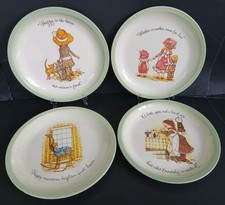 4 Vintage 1972 Holly Hobbie Collector Ed 10" Plates Friendship  Mother Green