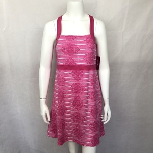 athletic dresses with built in bra