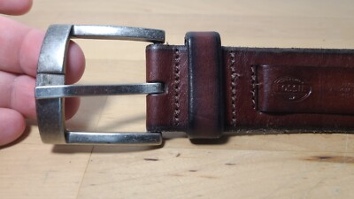 Fossil Fuel Distressed Brown Leather Unisex Belt size M Brown Vintage Style Fossil | Accessories | Fossil Fuel Distressed Brown Leather  main image 3