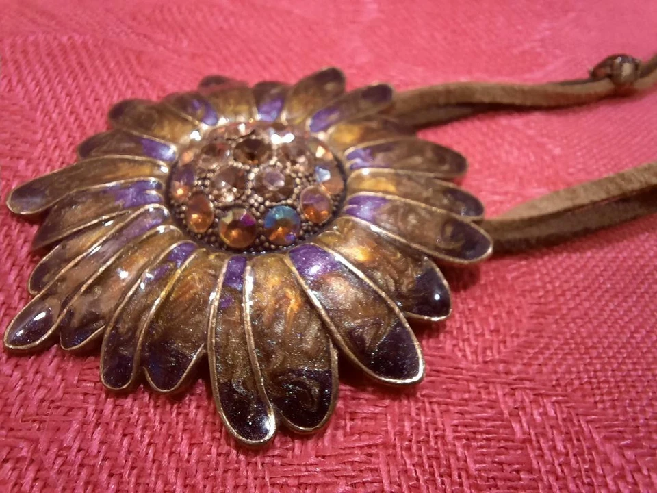 Collar Flor Cuero Collar Esmalte Estrás Floral Colgante Gargantilla Boho Foto 2 de 4