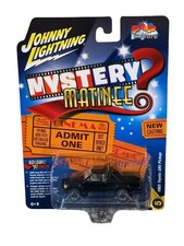 Johnny Lightning Pop Culture Mystery Matinee 1985 Toyota SR5 Pickup Black 1/64