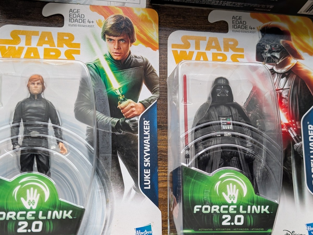 Star Wars Force Link C3po and R2-d2 Toys R US Disney Hasbro