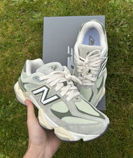 New Balance 9060 Olivine Men’s Trainers Size 8.5 UK