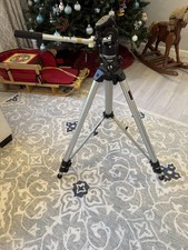 Bogen Manfrotto 3036 professional tripod with 3063 head by Manfrotto