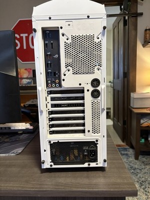 NZXT Phantom Gaming Tower - GTX 2070, 16 gb RAM