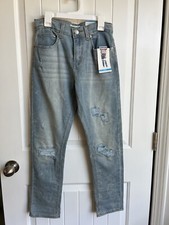 NWT Denizen Levi  s Boys Light Blue Ripped Taper Jeans Size 14 Reg