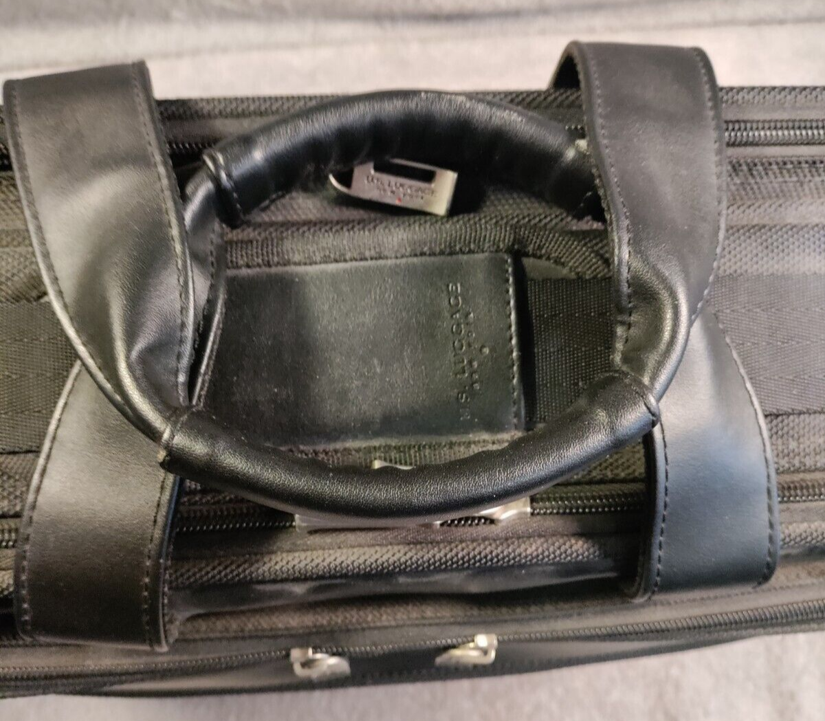Travel Bag US Luggage New York Retractable Smart-Strap