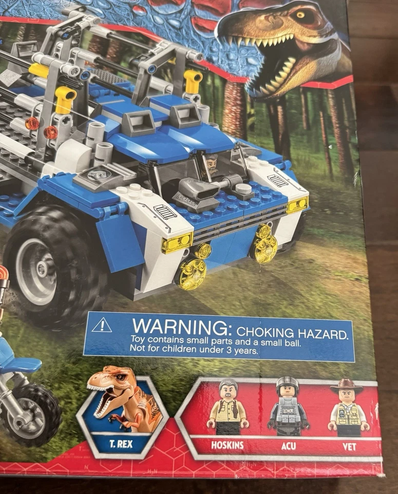 Lego Jurassic World T. Rex Tracker 75918 Foto 3 de 4