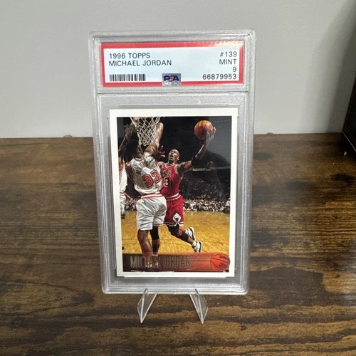 1996 1996-97 Topps #139 Michael Jordan HOF Chicago Bulls Card PSA 9 Mint