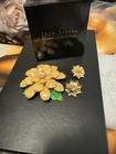 Joan Rivers Signed Large Gardenia Flower Enamel Faux cream Pearl Brooch Pin — photo 2
