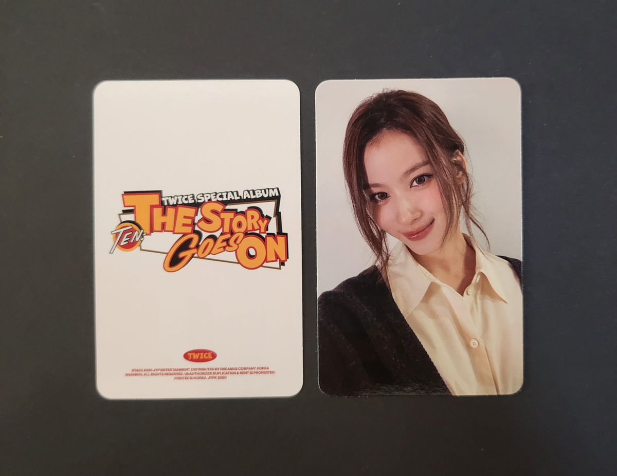 TWICE 'TEN: THE STORY GOES ON' [TARGET / BARNES & NOBLE EXCLUSIVE