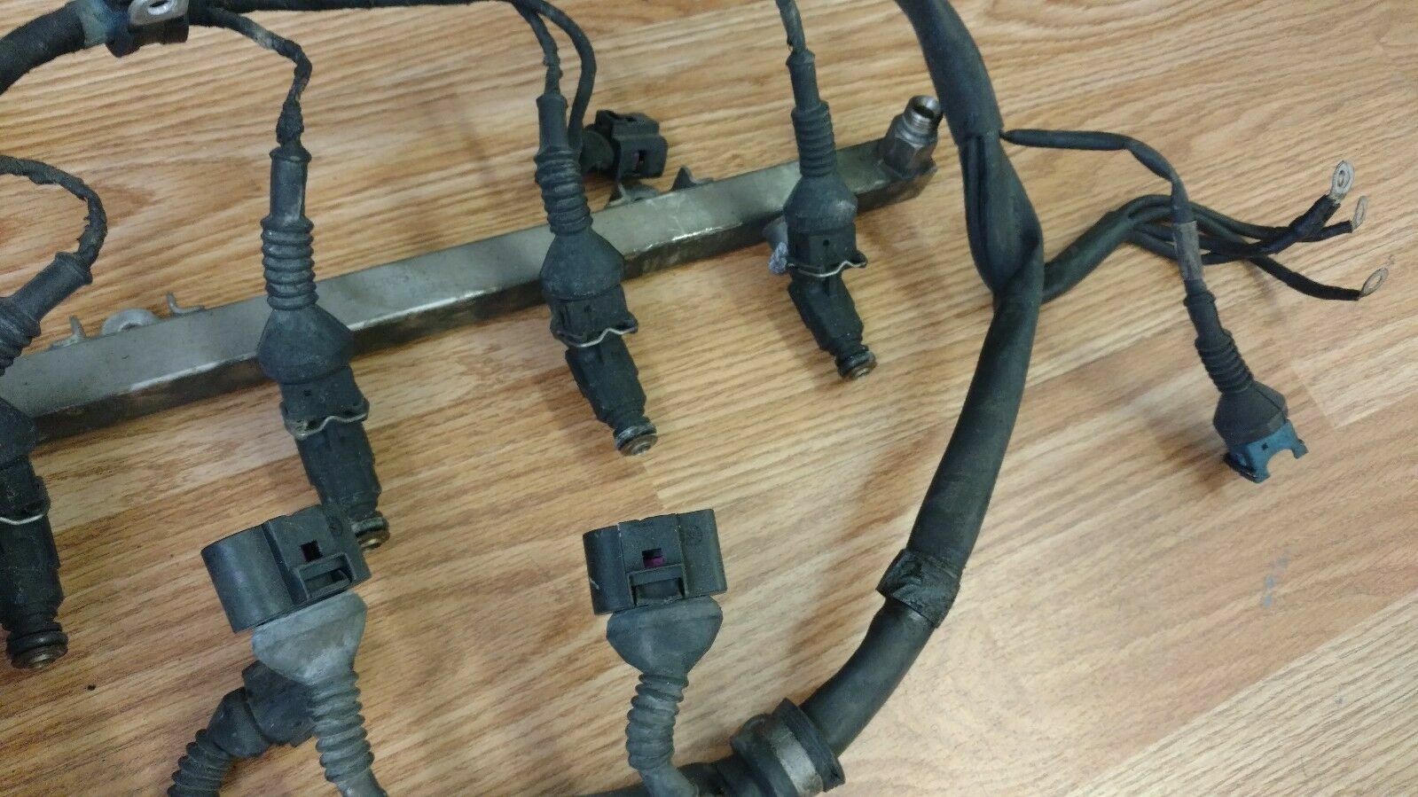 LAMBORGHINI GALLARDO FUEL INJECTOR RAIL WIRING HARNESS OEM 07L133681E