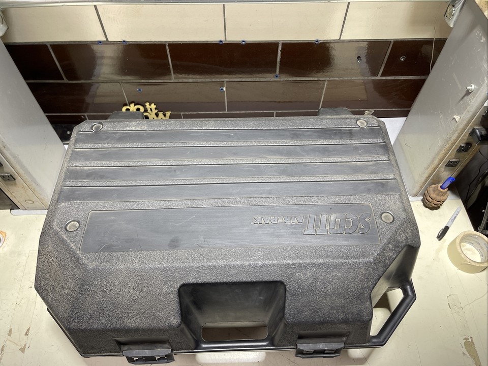 Scott Back Frame Assembly And Tank Industrial SCBA Gear | eBay