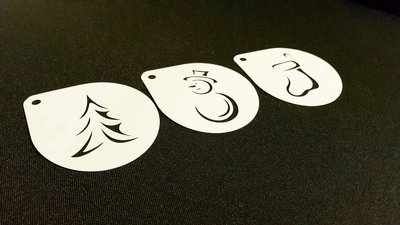 #1.1 Set 3 Stück Weihnachtsschablonen Airbrush Baum Schneemann Socke Kuchen Spray Schnee  