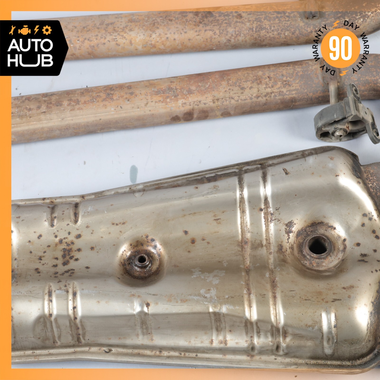 Maserati Spyder M138 4.2L Center Exhaust Resonator w /Pipes Left & Right Set OEM