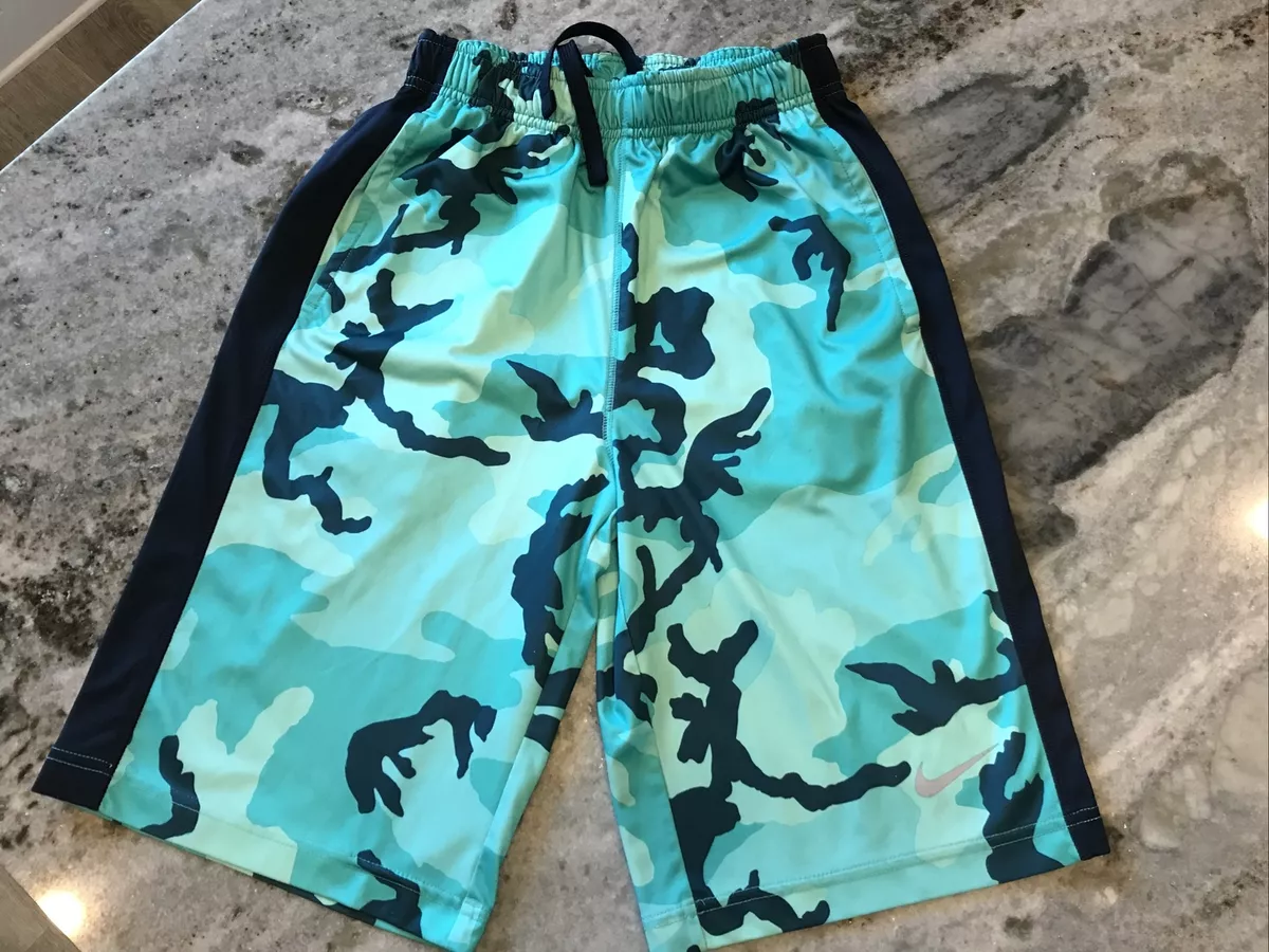 Boys nike camo clearance shorts