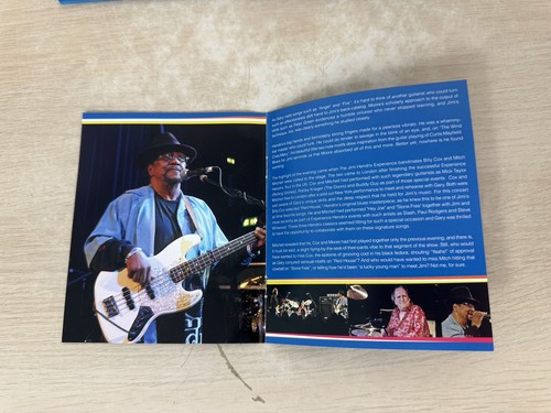 Gary Moore - Blues For Jimi - 2012 Blu-ray w / Insert Booklet - Foto 5 di 10