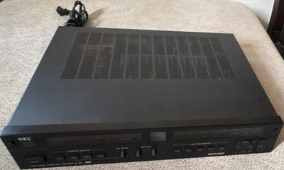 NEC AV-250 Surround Amplifier Dolby 130W Stereo RCA Inputs Outputs Banana Jacks