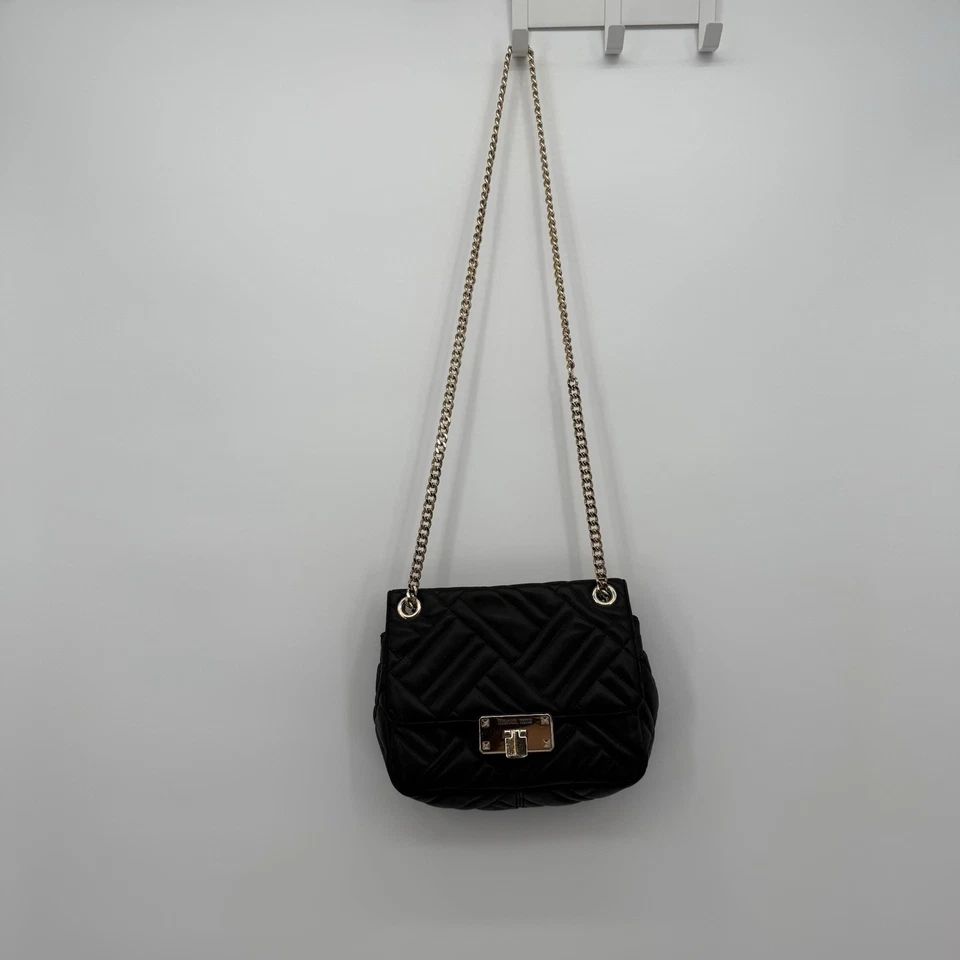 Bolso de Hombro Michael Kors Peyton Mediano Negro Acolchado Diseñador Dorado Foto 2 de 4